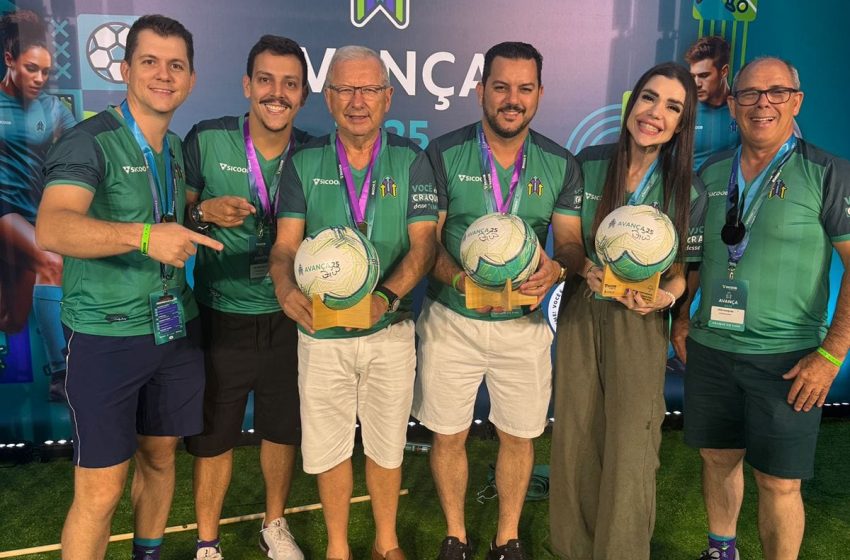  Sicoob Paulista figura entre as cooperativas de melhor desempenho em evento sistêmico no Rio de Janeiro