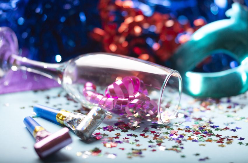  Álcool e remédios controlados : uma mistura que pode virar perigo no Carnaval