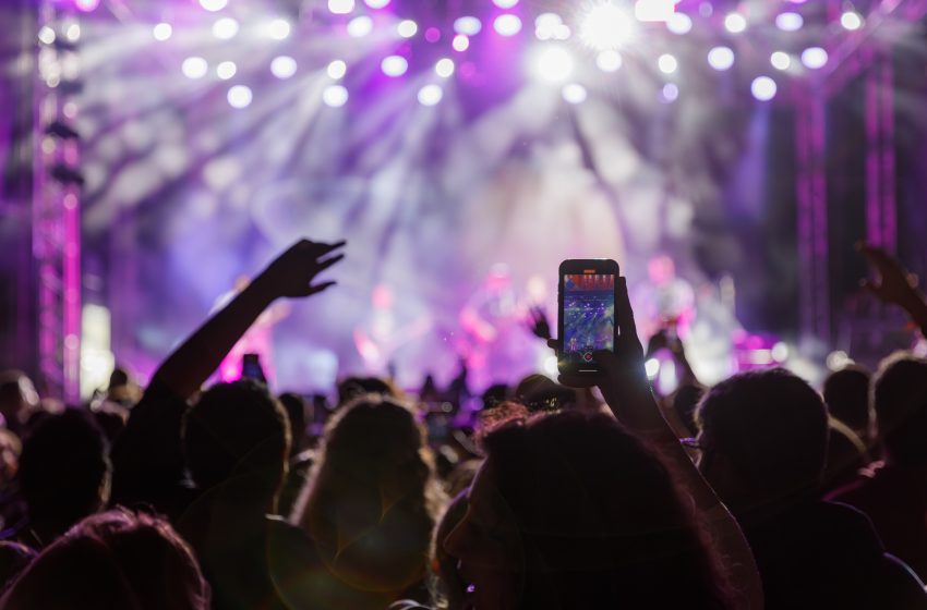  Festival Sesc Thermas do Rock abre programação com Terno Rei e Toni Garrido